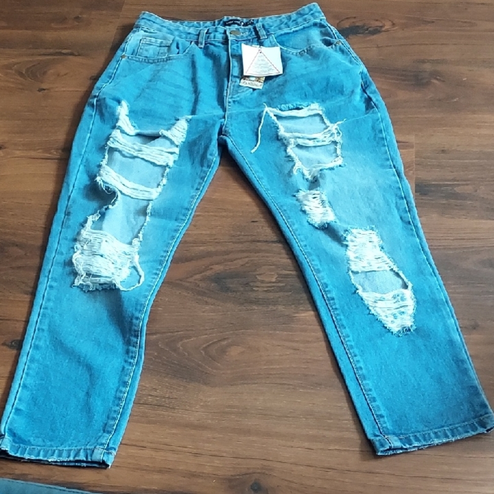 NWT, Boohoo Women's Distressed Blue Jeans